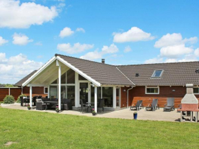 Alluring Holiday Home in V ggerl se with Whirlpool